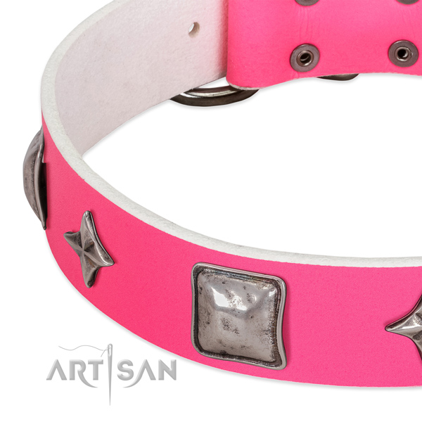Stylish design natural leather dog collar with strong studs