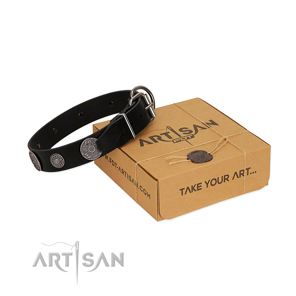 Handy use reliable full grain genuine leather dog collar with decorations